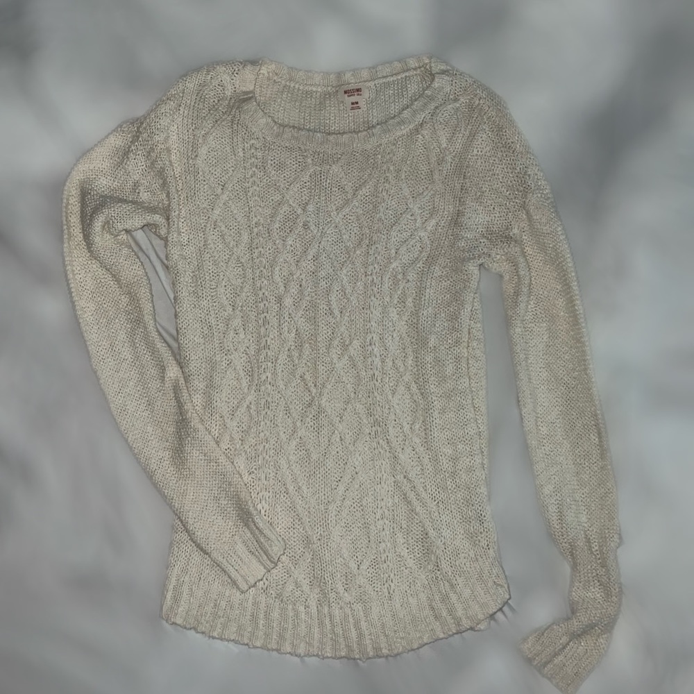 Cream mossimo chunky knit sweater size medium